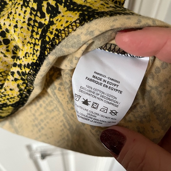 Women’s Nike baggy basketball tee - Picture 5 of 5